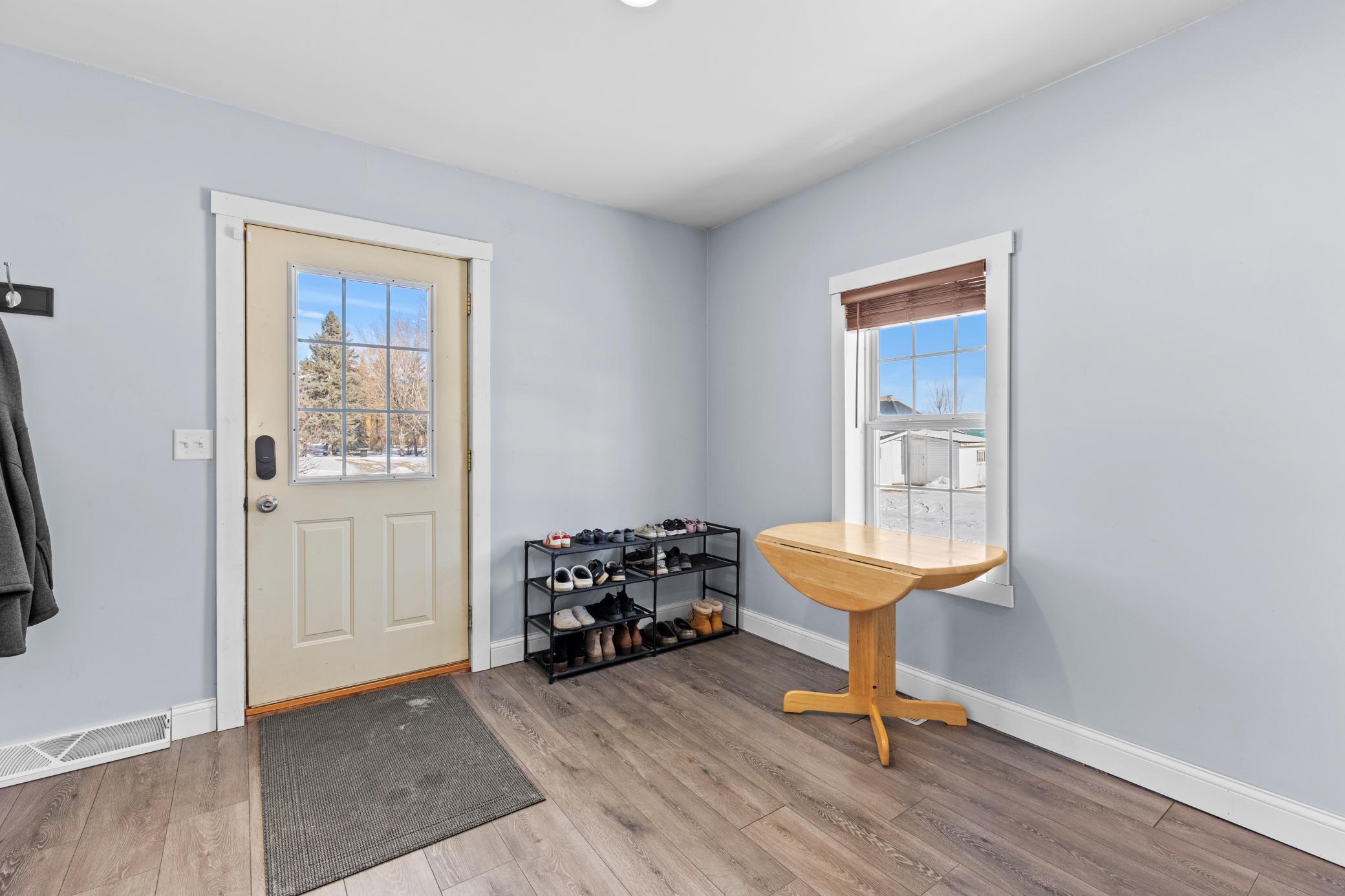 201 7th Street Southwest Little Falls, MN 56345 - Photo 4 of 16