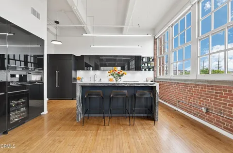 $1,849,000 | 1850 Industrial Street, Unit 211, Los Angeles, CA 90021