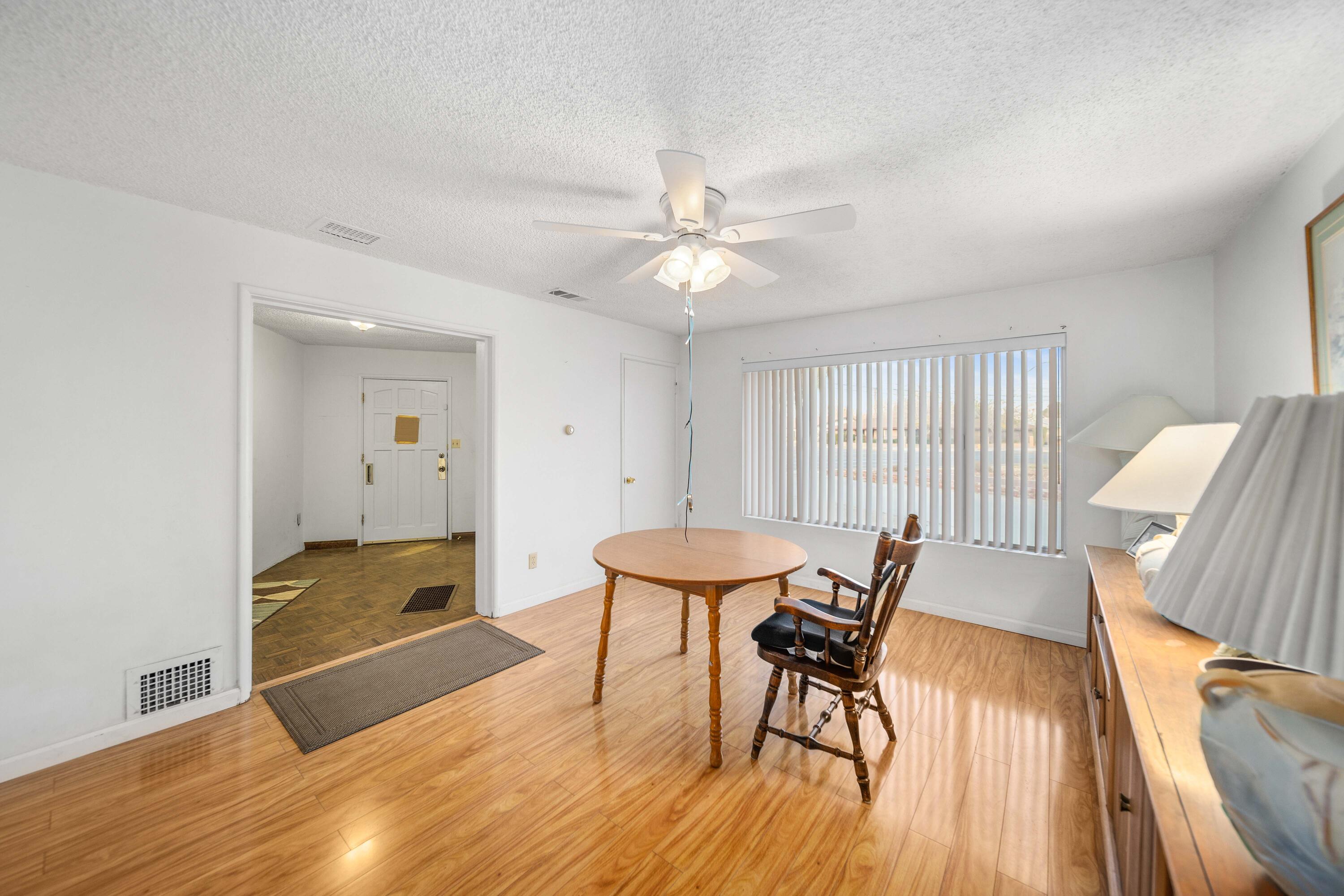 1210 West Lancaster Boulevard Lancaster, CA 93534 - Photo 11 of 48 1210 W Lancaster Blvd-11