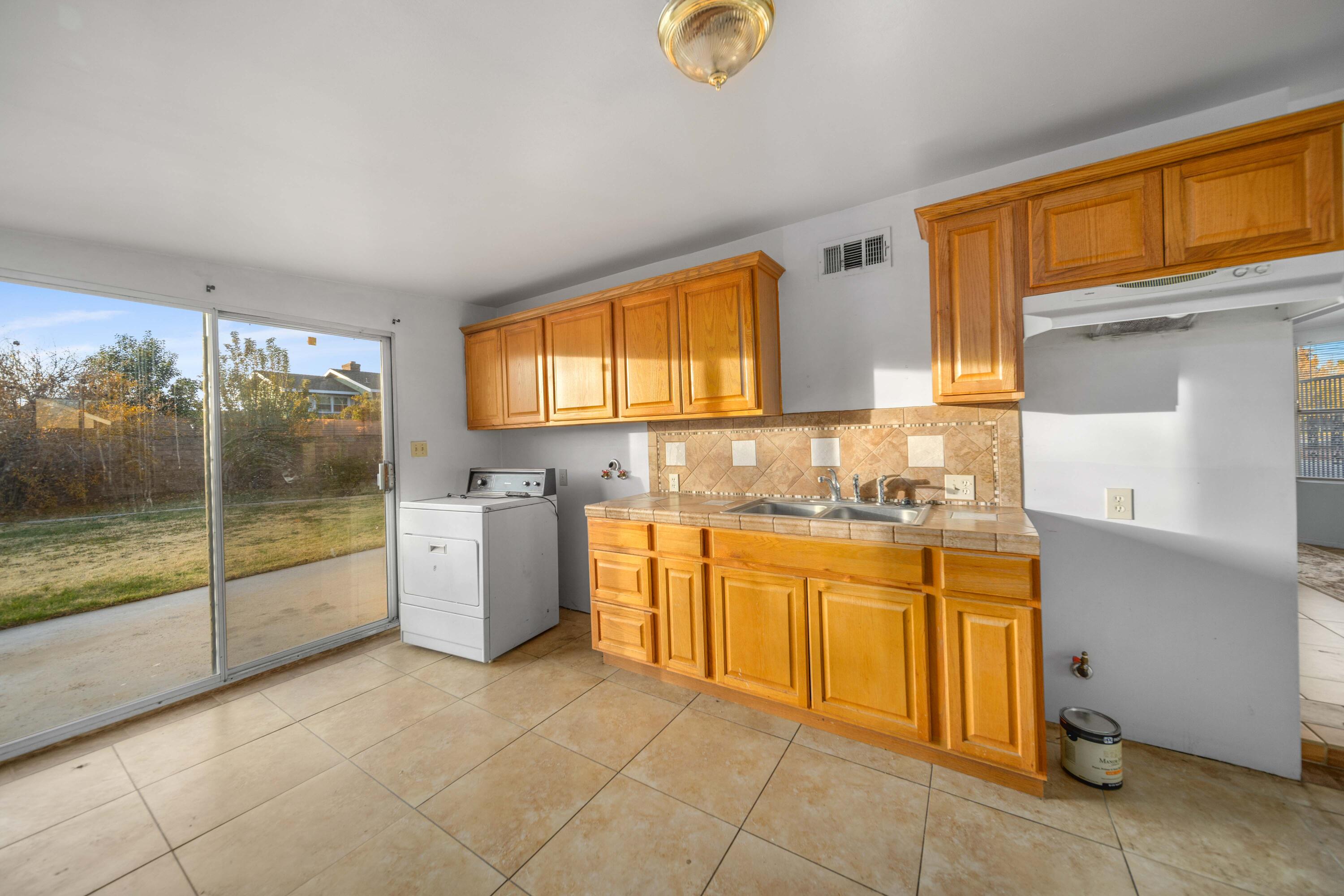 1210 West Lancaster Boulevard Lancaster, CA 93534 - Photo 40 of 48 1210 W Lancaster Blvd-40