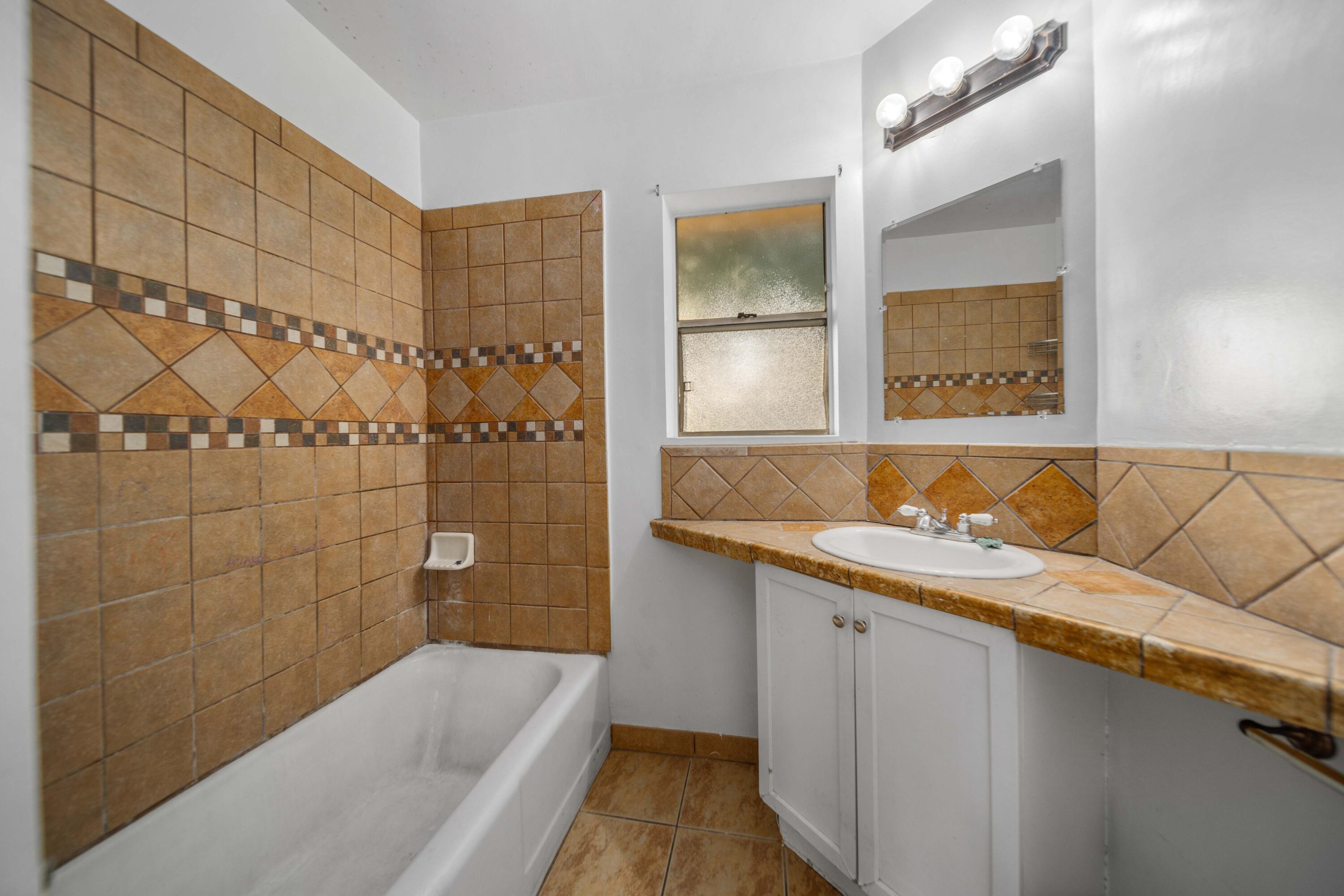 1210 West Lancaster Boulevard Lancaster, CA 93534 - Photo 43 of 48 1210 W Lancaster Blvd-43