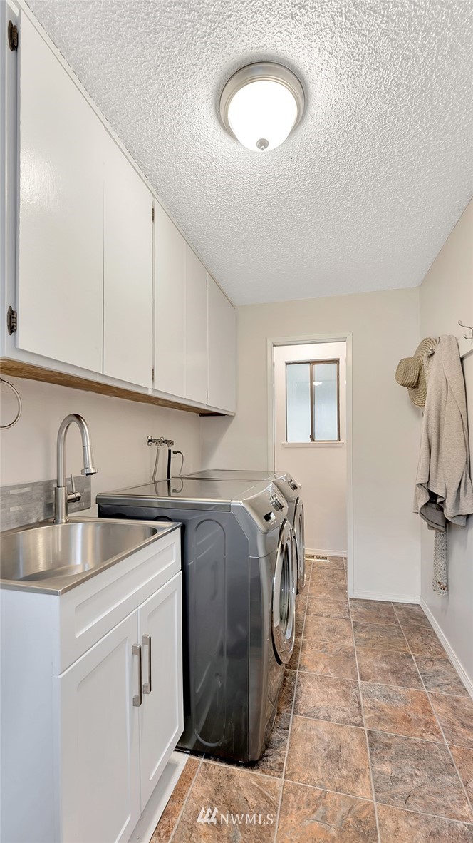 20831 Zenkner Valley Road Centralia, WA 98531 - Photo 13 of 33