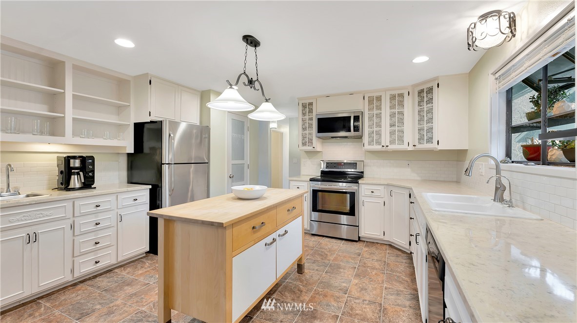 20831 Zenkner Valley Road Centralia, WA 98531 - Photo 6 of 33