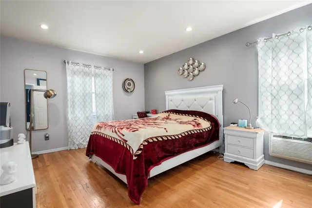 $1,239,000 | 82-30 266th Street | Floral Park