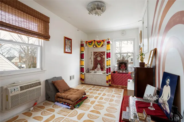 $1,239,000 | 82-30 266th Street | Floral Park