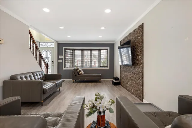 $1,239,000 | 82-30 266th Street | Floral Park