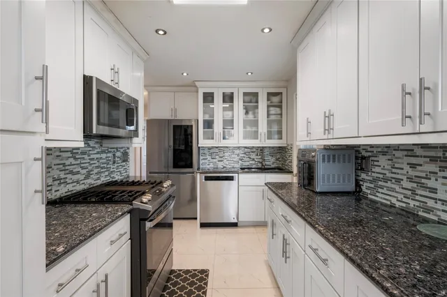 $1,239,000 | 82-30 266th Street | Floral Park