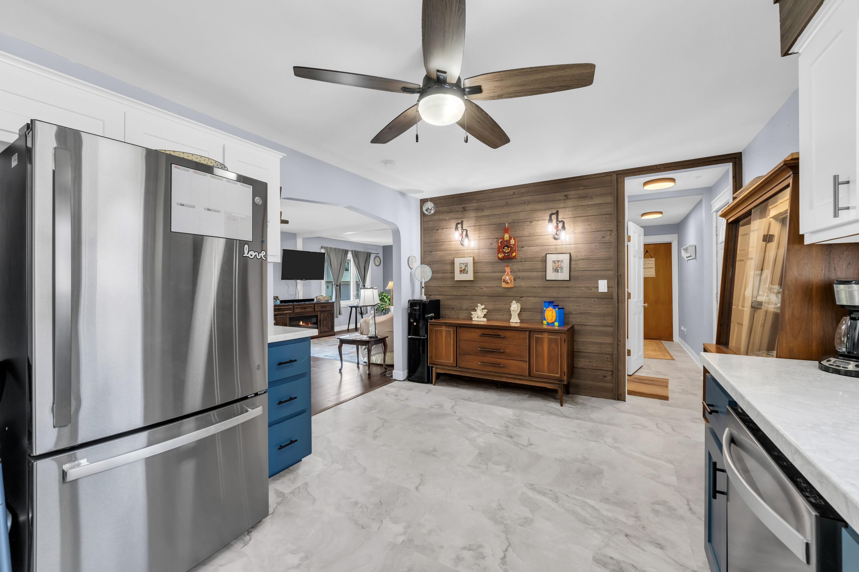 30810 Weiler Road Burlington, WI 53105 - Photo 12 of 37 There is room to have an eat in kitchen if you desire.