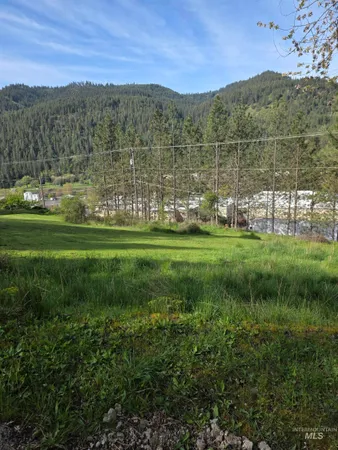 $335,000 | 804 Pine Drive Heights, Orofino, ID 83544