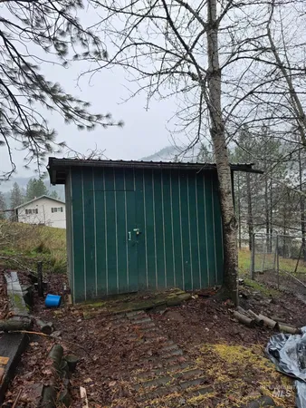 $335,000 | 804 Pine Drive Heights, Orofino, ID 83544