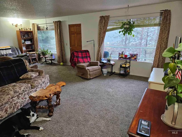 $349,000 | 804 Pine Drive Heights, Orofino, ID 83544