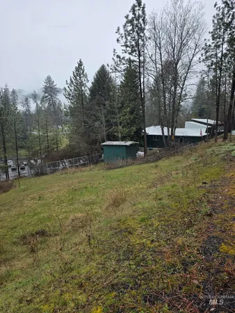 $335,000 | 804 Pine Drive Heights, Orofino, ID 83544