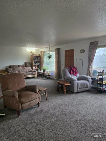 $335,000 | 804 Pine Drive Heights, Orofino, ID 83544