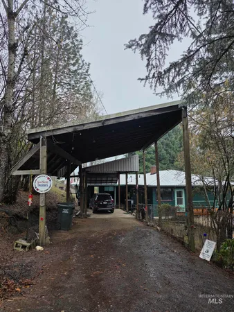 $338,000 | 804 Pine Drive Heights, Orofino, ID 83544