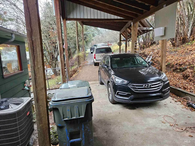 $349,000 | 804 Pine Drive Heights, Orofino, ID 83544