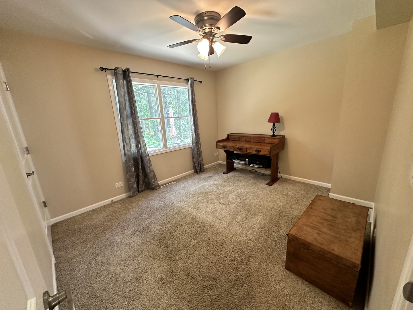 2209 Hidden Trail Court Spring Grove, IL 60081 - Photo 13 of 30 Gallery Image 13