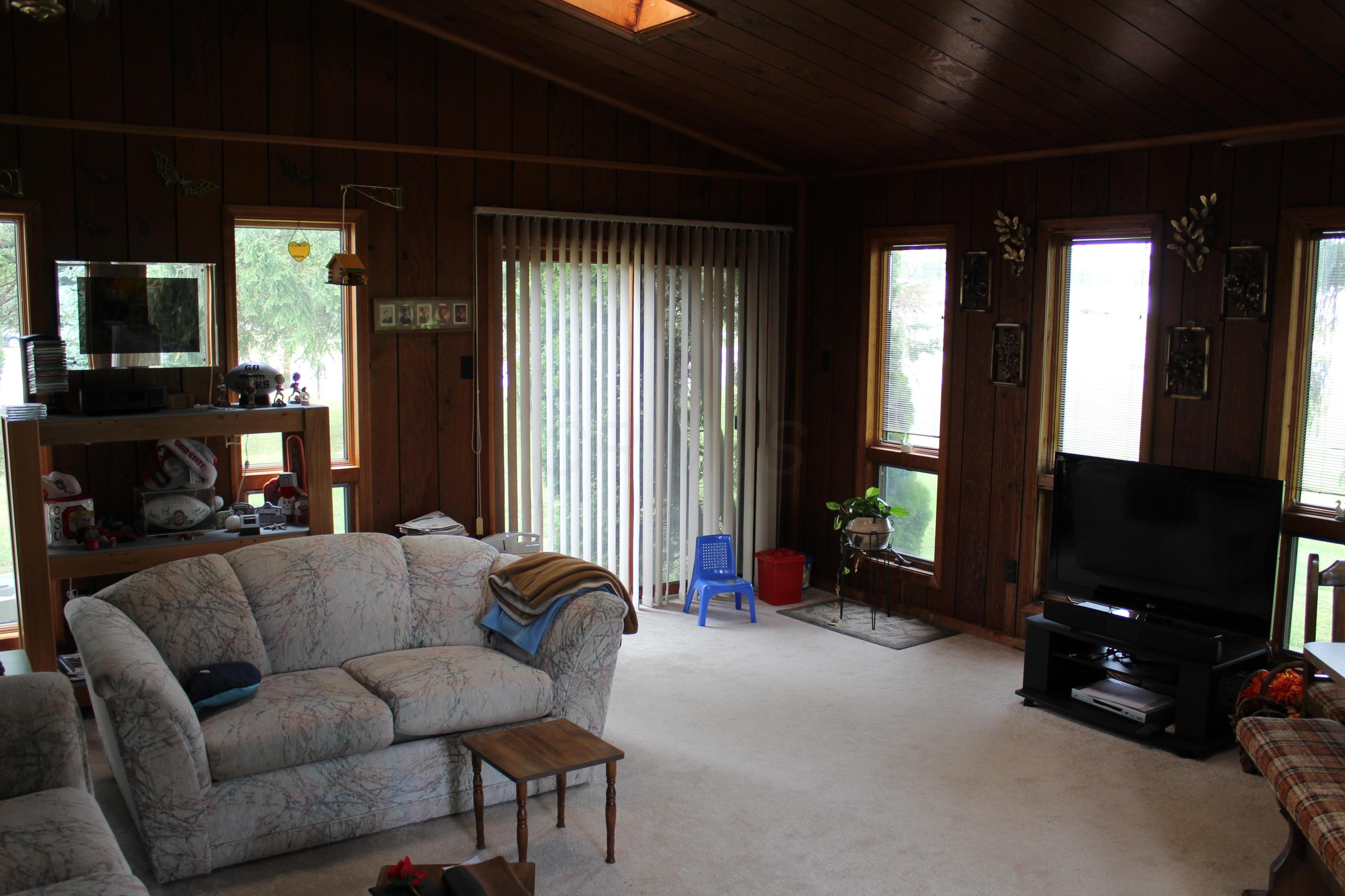12234 National Road Southwest Pataskala, OH 43062 - Photo 16 of 25