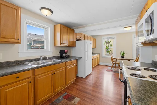 $225,000 | 106 West Main Street, Beaver Dam, WI 53916