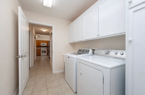 $2,050 | 30 Wildwood Drive, Unit 173, Georgetown, TX 78633