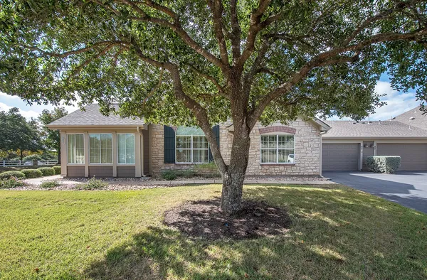 $2,050 | 30 Wildwood Drive, Unit 173, Georgetown, TX 78633