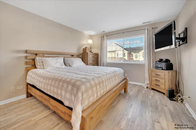 $315,000 | 341 John M Boor Drive, Gilberts, IL 60136