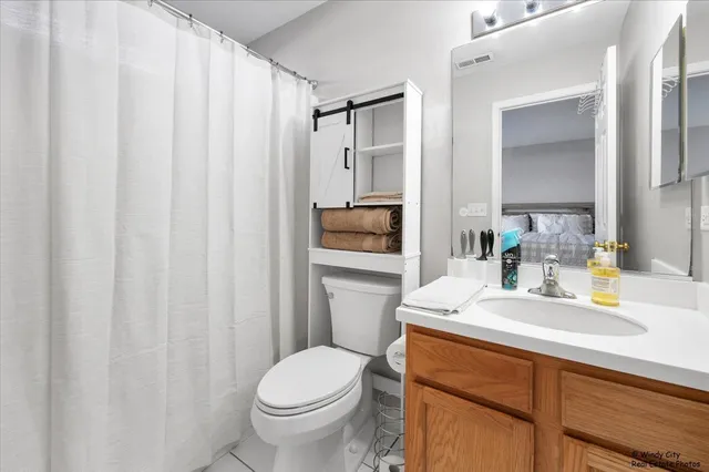 $315,000 | 341 John M Boor Drive, Gilberts, IL 60136