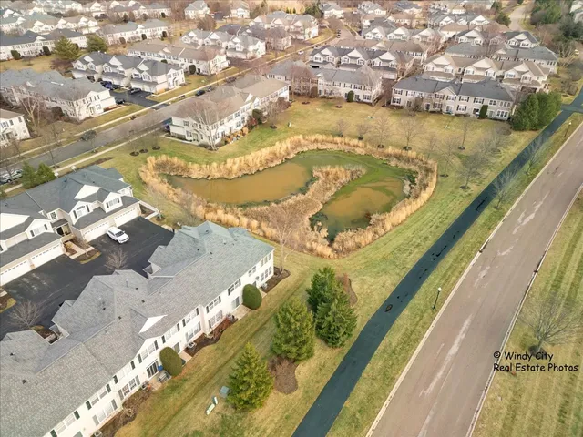 $315,000 | 341 John M Boor Drive, Gilberts, IL 60136