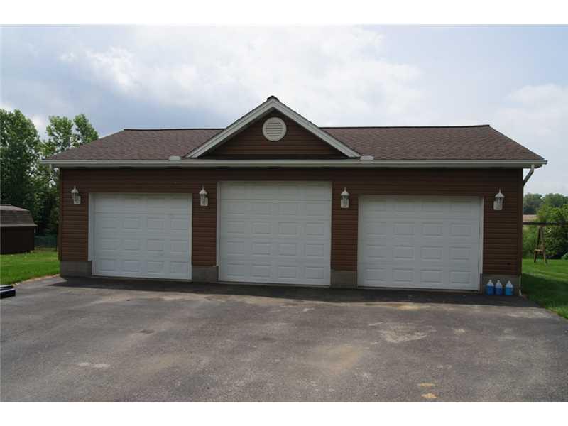 326 Sarver Road Sarver, PA 16055 - Photo 25 of 25 Parking Lot/Garage.