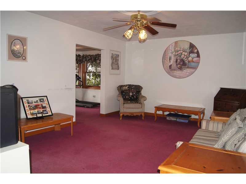 326 Sarver Road Sarver, PA 16055 - Photo 9 of 25 Living Room.