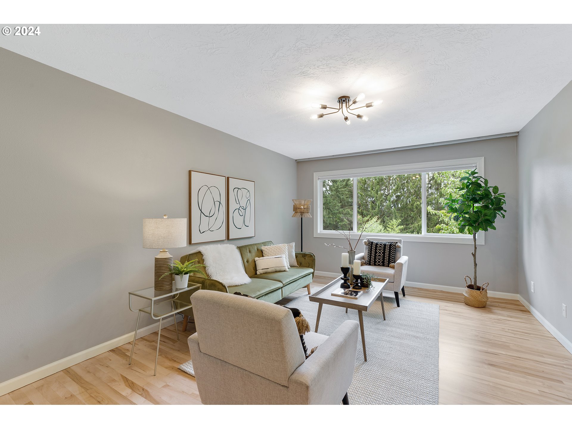 6246 Southwest Garden Home Road Portland, OR 97219 - Photo 11 of 48 Gallery Image 11