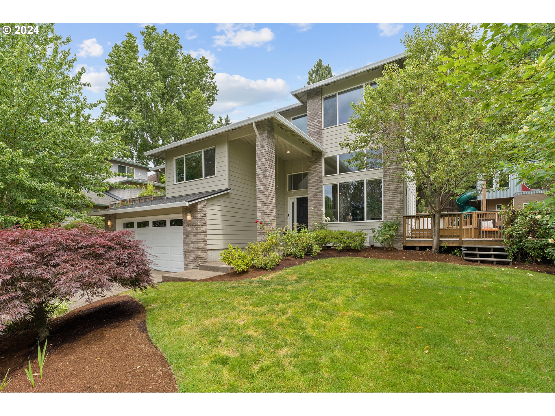 6246 Southwest Garden Home Road Portland, OR 97219 - Photo 3 of 48 Gallery Image 3