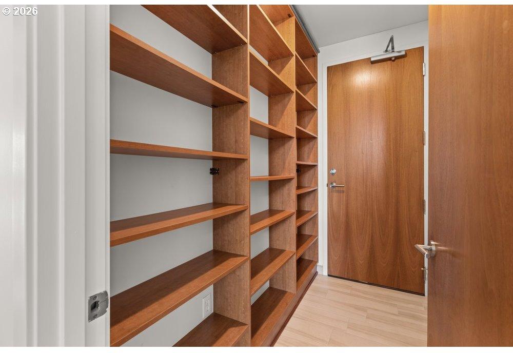 1830 Northwest Riverscape Street, Unit 801 Portland, OR 97209 - Photo 35 of 48 Gallery Image 35