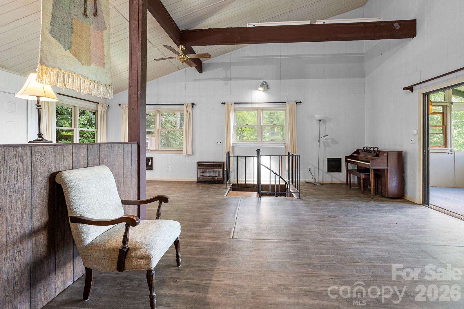 376 Stoney Brook Road Hendersonville, NC 28739 - Photo 5 of 23