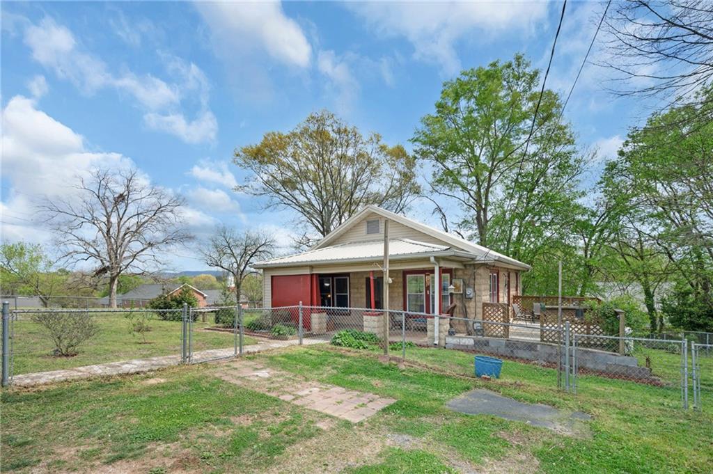 775 Union Street Summerville, GA 30747 - Photo 3 of 25