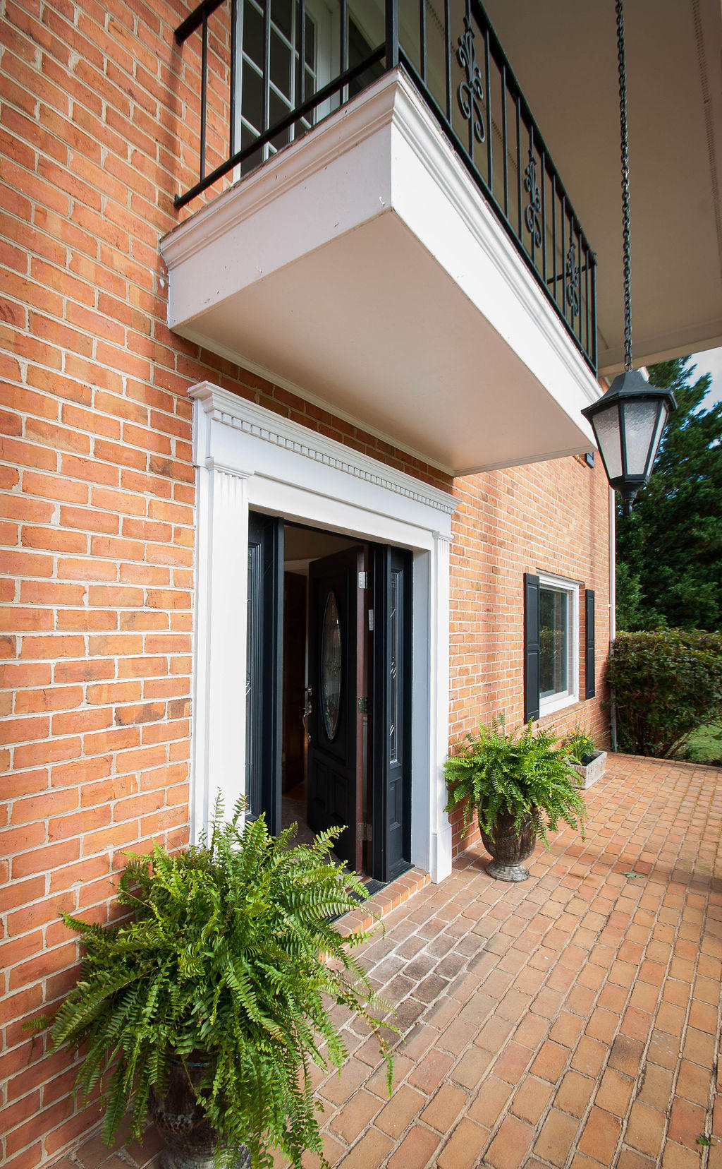 2661 Trinity Road Troutville, VA 24175 - Photo 5 of 53 Covered Front Entry