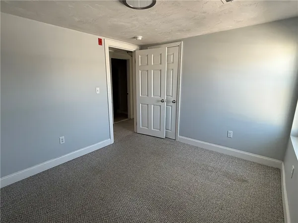 $2,250 | 251 High Street, Unit 4, Cumberland, RI 02864