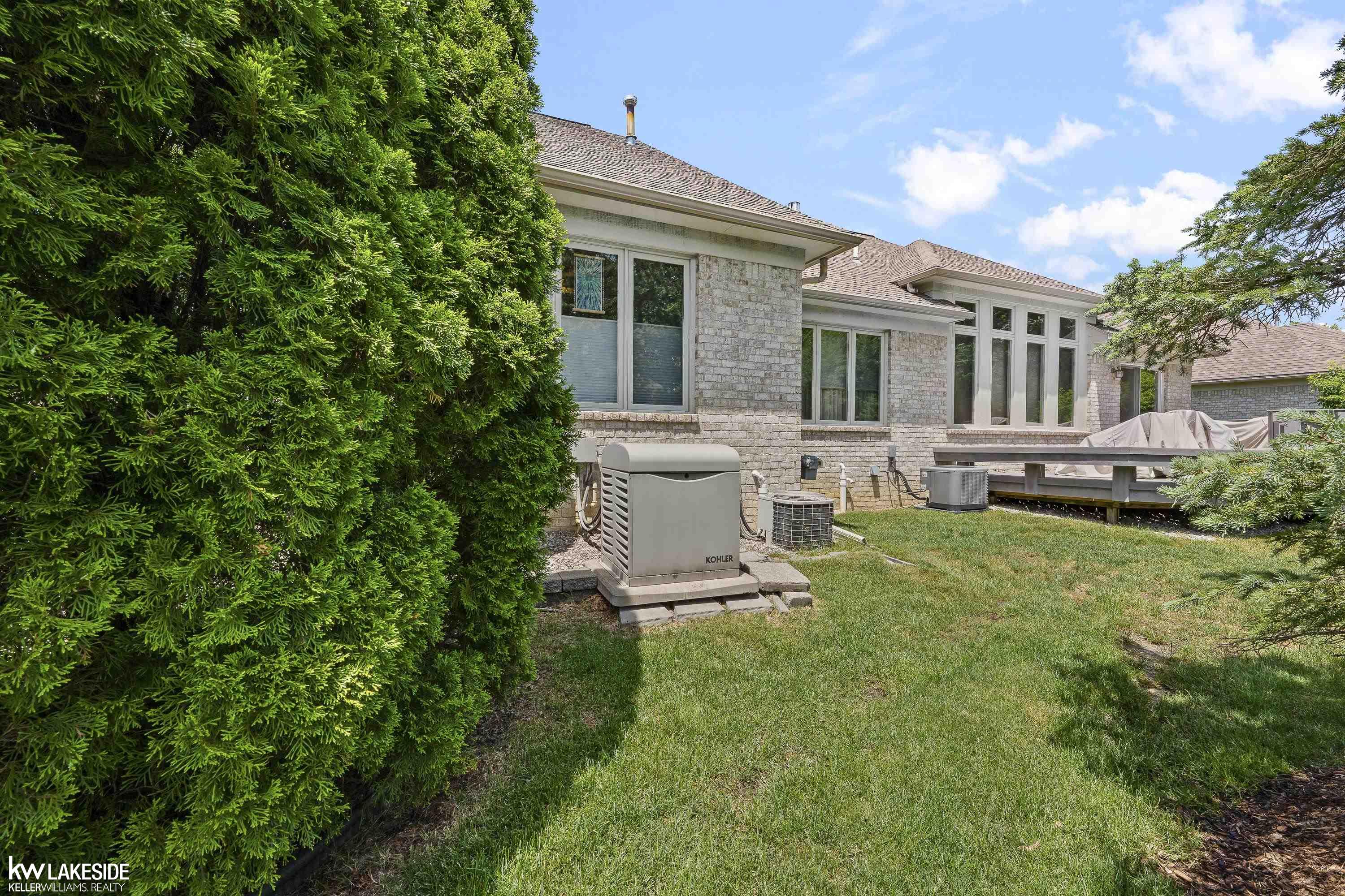 40134 Riverbend Drive Sterling Heights, MI 48310 - Photo 37 of 42
