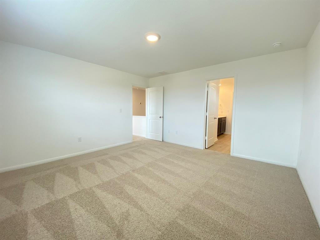 225 Saide Street Georgetown, TX 78626 - Photo 14 of 22 a view of empty room
