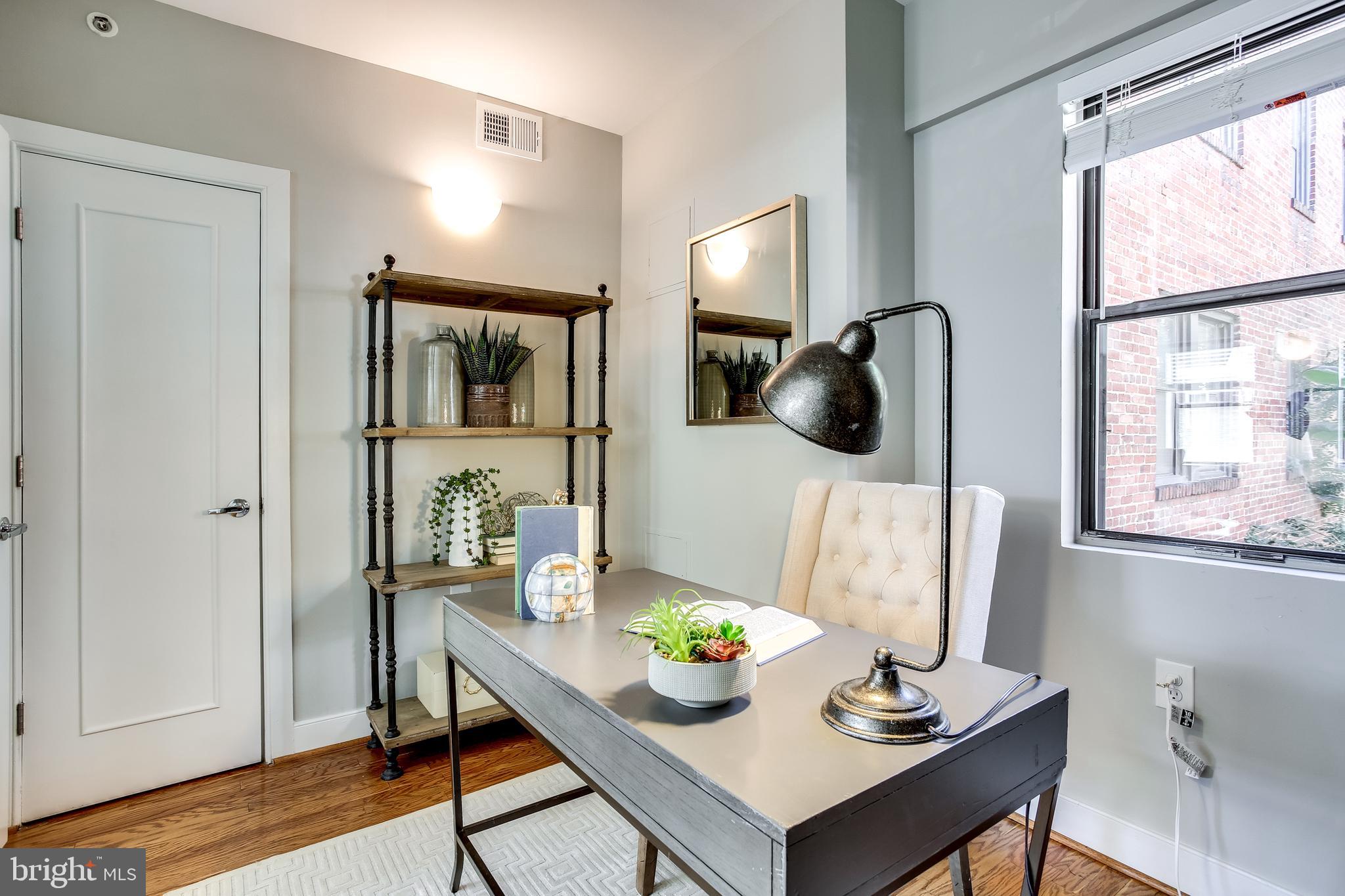 1727 R Street Northwest, Unit 301 Washington, DC 20009 - Photo 24 of 33