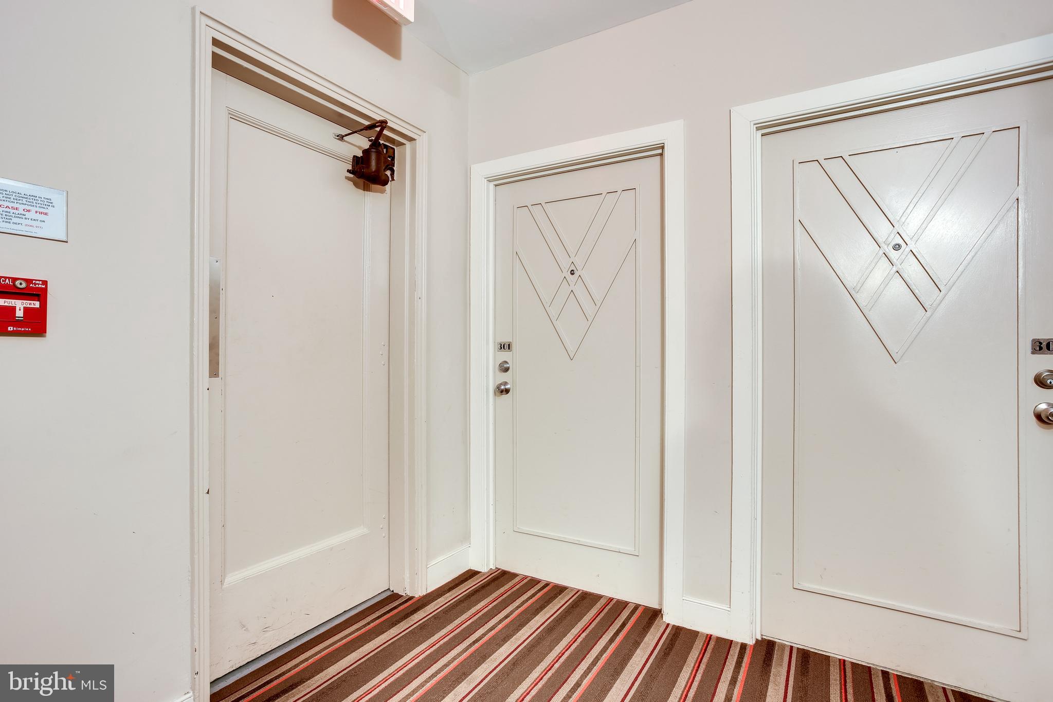 1727 R Street Northwest, Unit 301 Washington, DC 20009 - Photo 7 of 33