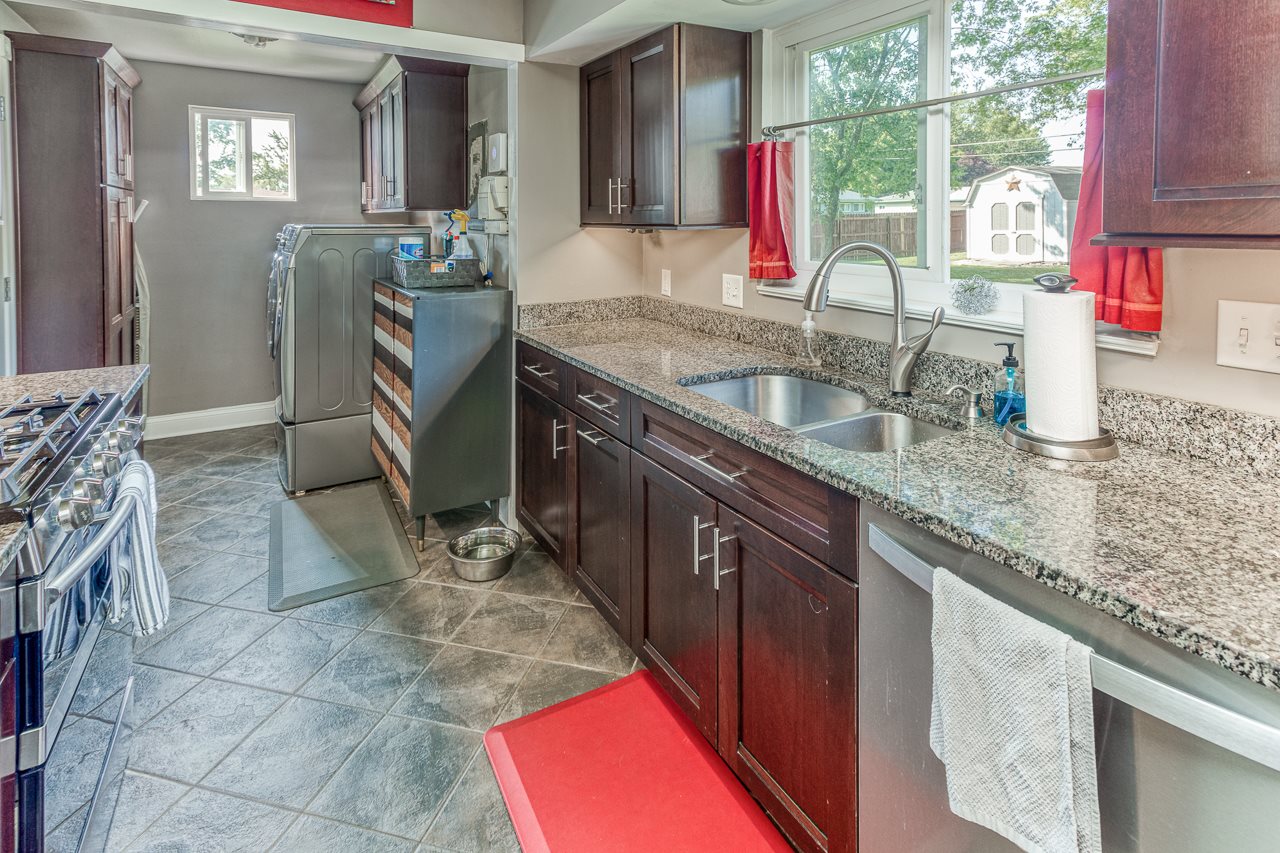 7232 Hessen Cassel Road Fort Wayne, IN 46816 - Photo 11 of 30 Gallery Image 11