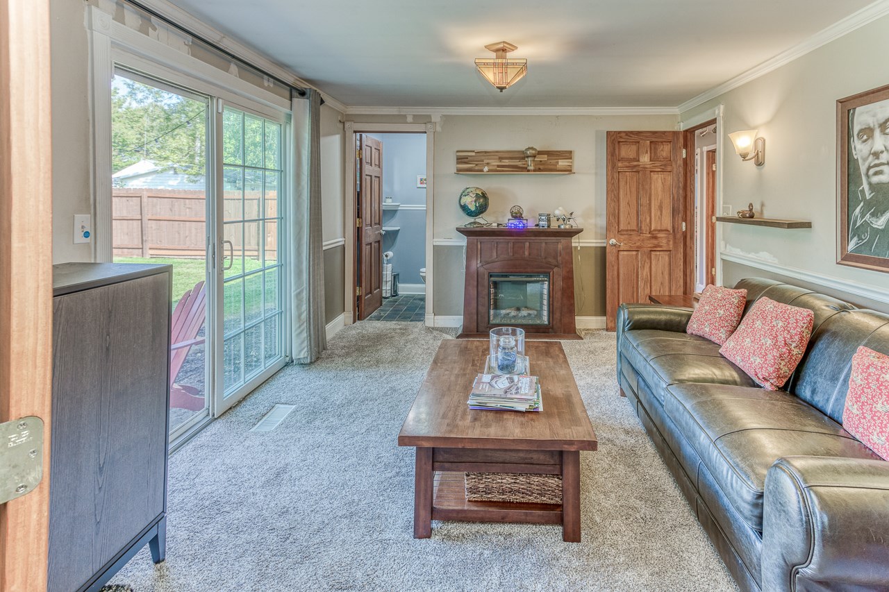 7232 Hessen Cassel Road Fort Wayne, IN 46816 - Photo 3 of 30 Gallery Image 3