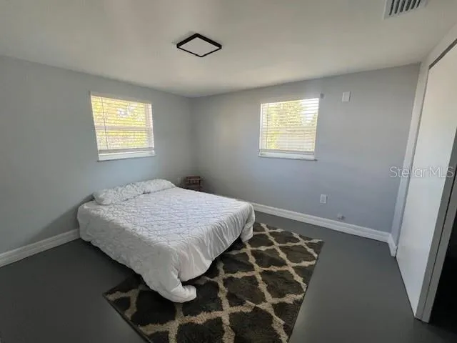 $1,600 | 4754 17th Street, Zephyrhills, FL 33542