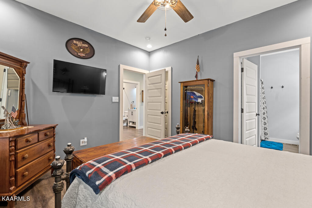 1730 Whistle Valley Road New Tazewell, TN 37825 - Photo 18 of 40 WhstlVlly1730 (25)