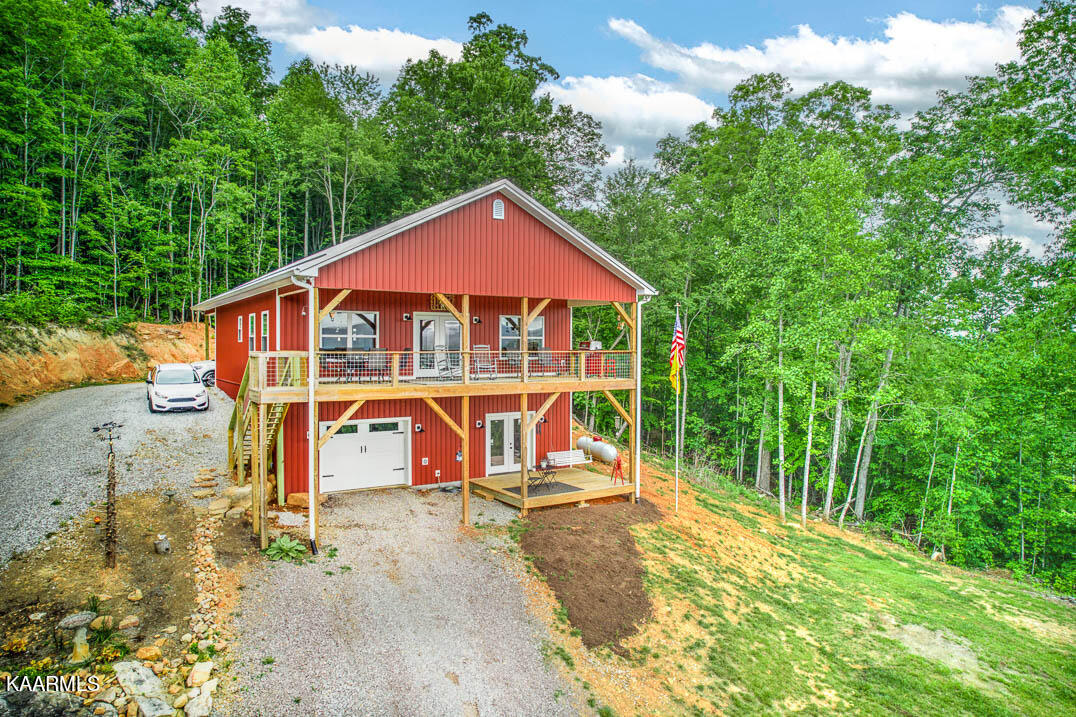 1730 Whistle Valley Road New Tazewell, TN 37825 - Photo 2 of 40 WhstlVlly1730drn (12)-2