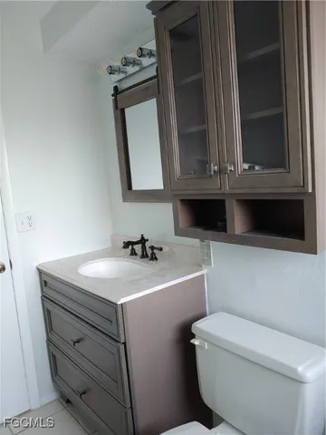 an empty room that has a window in it