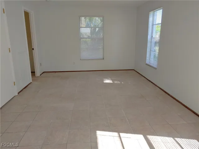 $2,150 | 134 Connecticut Avenue, Fort Myers, FL 33905