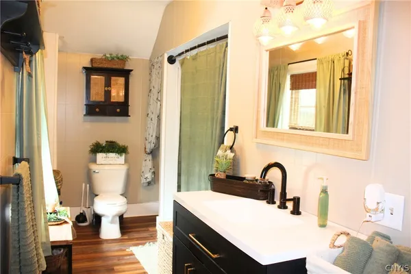 $384,900 | 32 Oswego Street, Camden, NY 13316