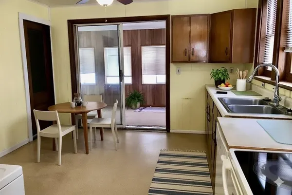 $140,000 | 331 West Wheatland Avenue, Remus, MI 49340