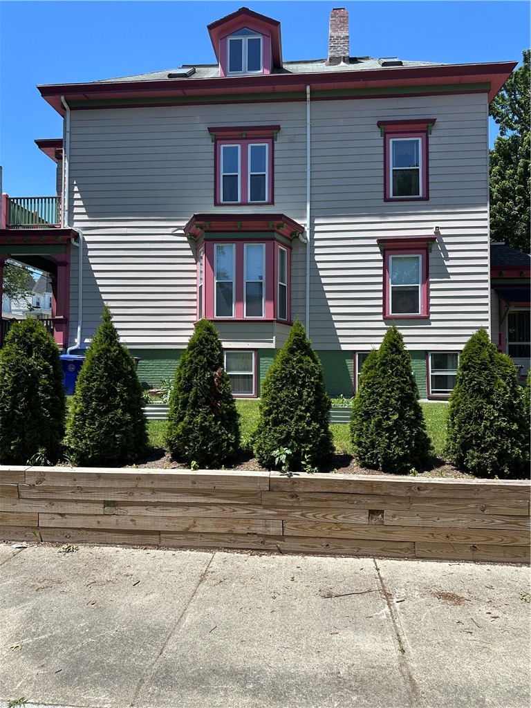 35 Dover Street Providence, RI 02908 - Photo 2 of 36